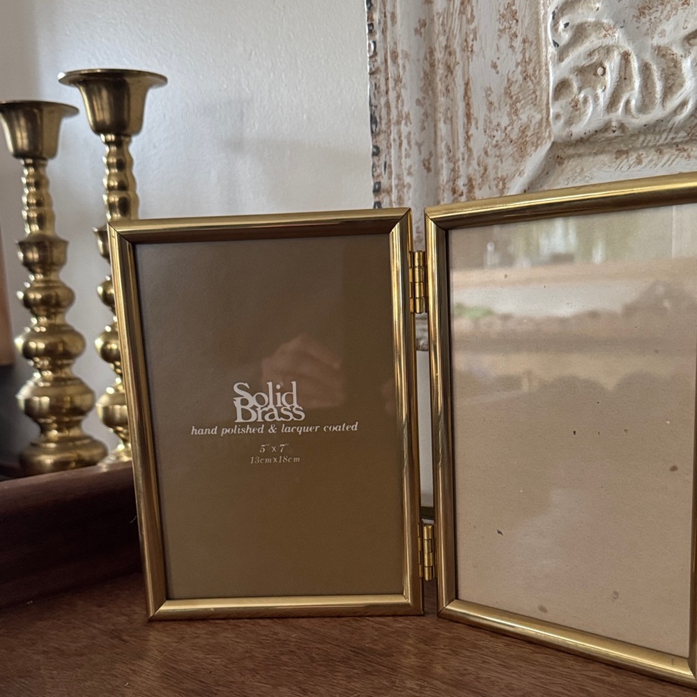 Solid Brass Vintage Gold Double Picture Frame - Picture 5 of 5
